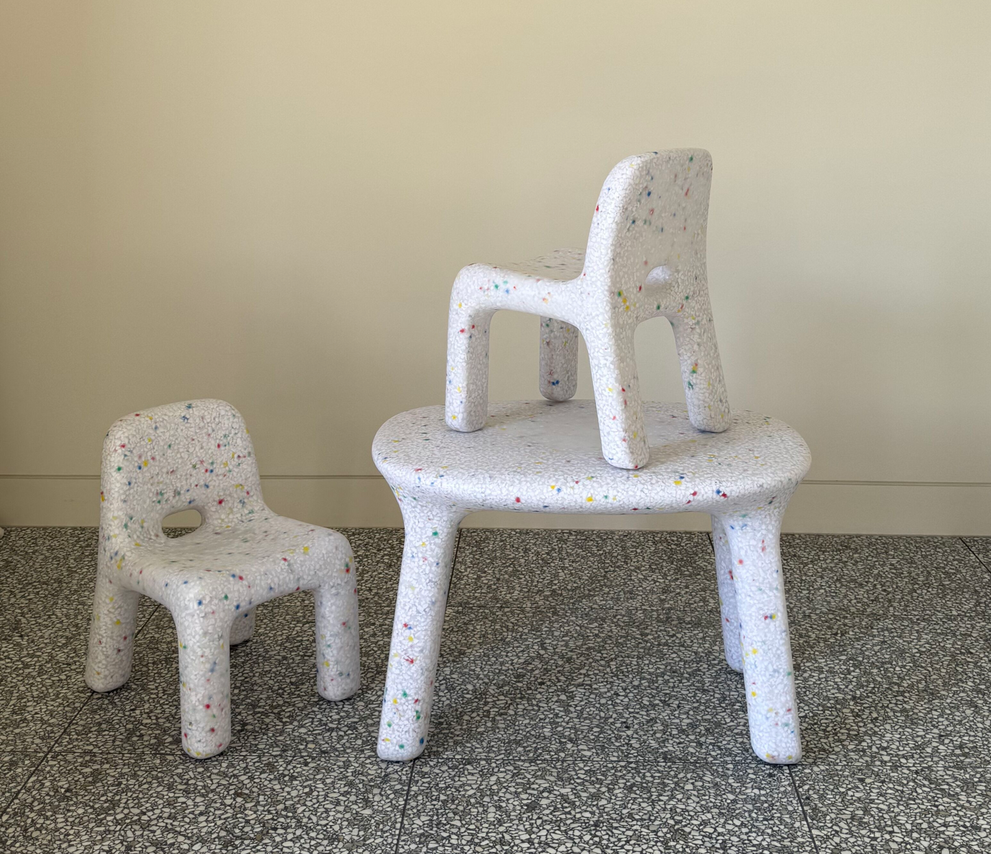 Blanco Table & Chair Set